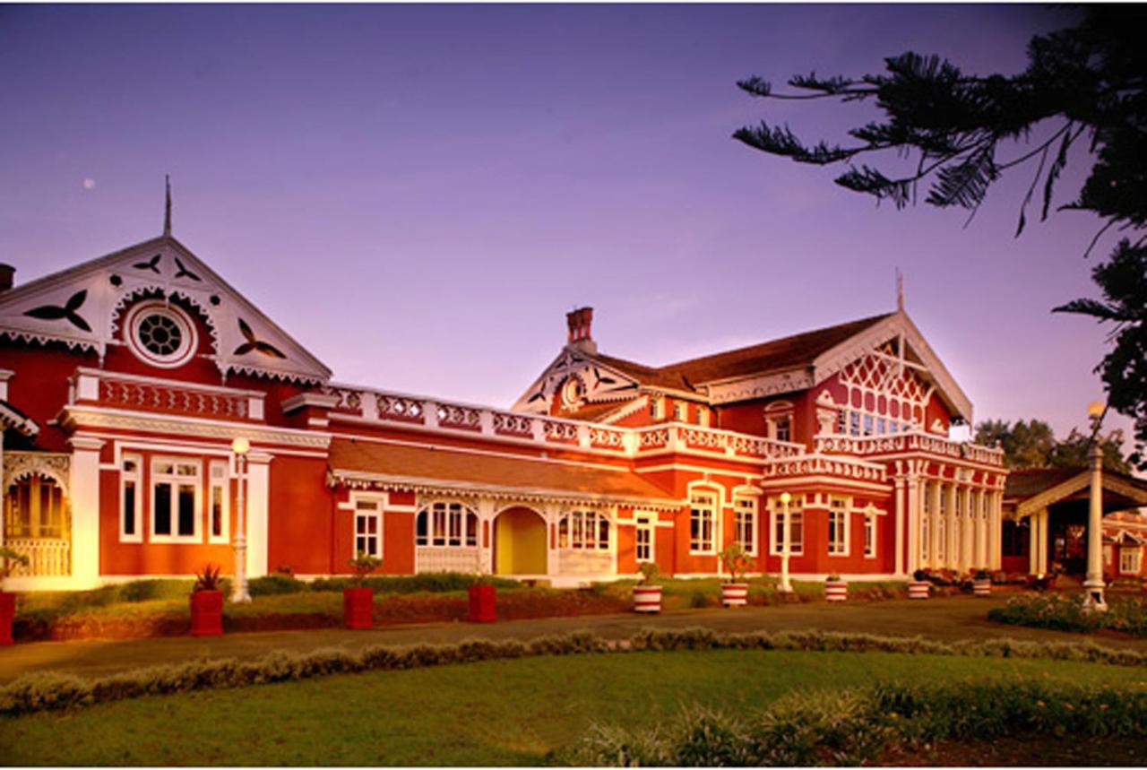 Welcomheritage Fernhills Royal Palace Ooty Exterior foto