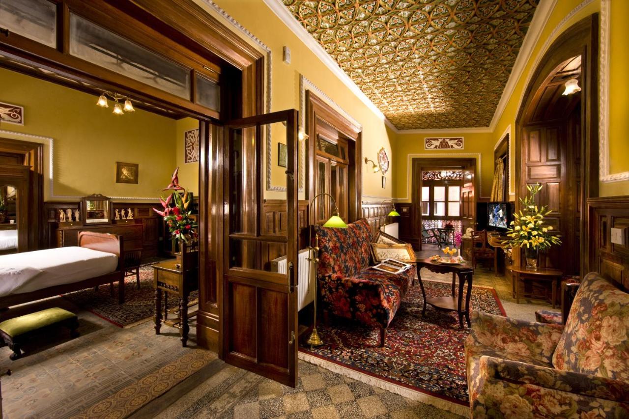 Welcomheritage Fernhills Royal Palace Ooty Exterior foto